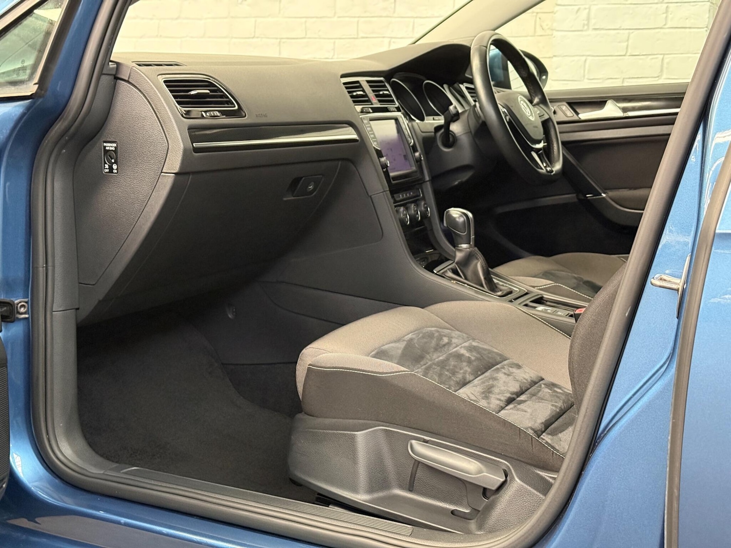 Used Volkswagen Golf for sale - 77754137: Photo 17