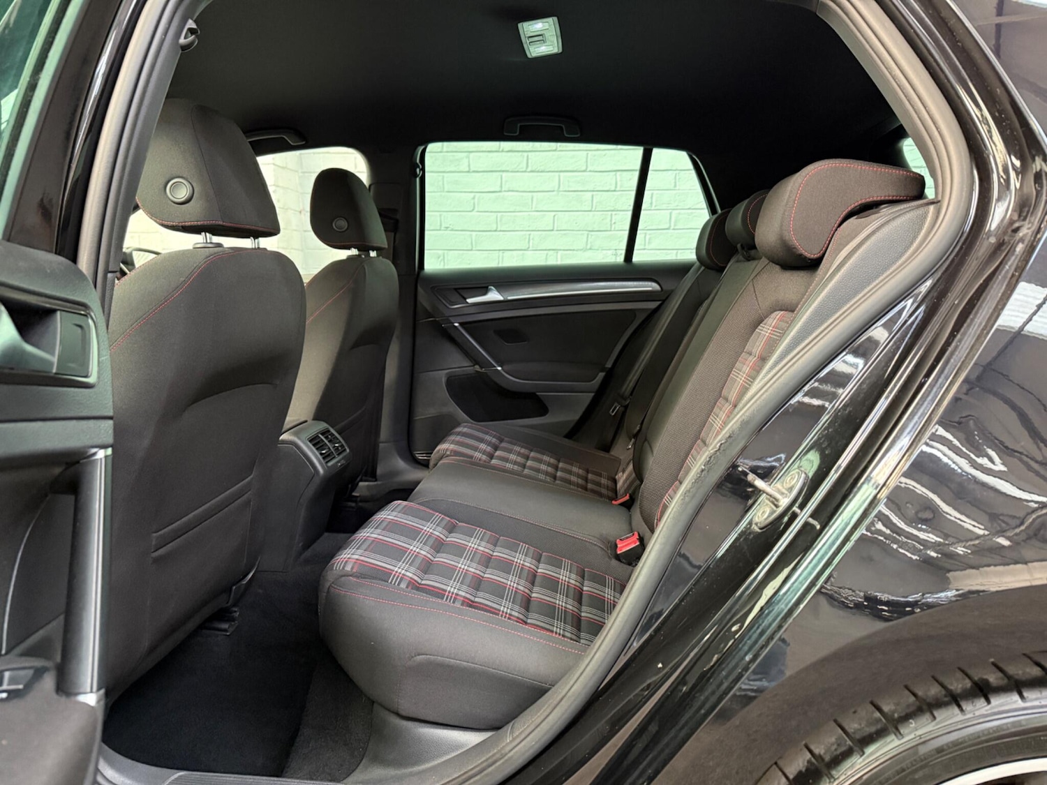 Used Volkswagen Golf 2017 for sale - 76658275: Photo 52