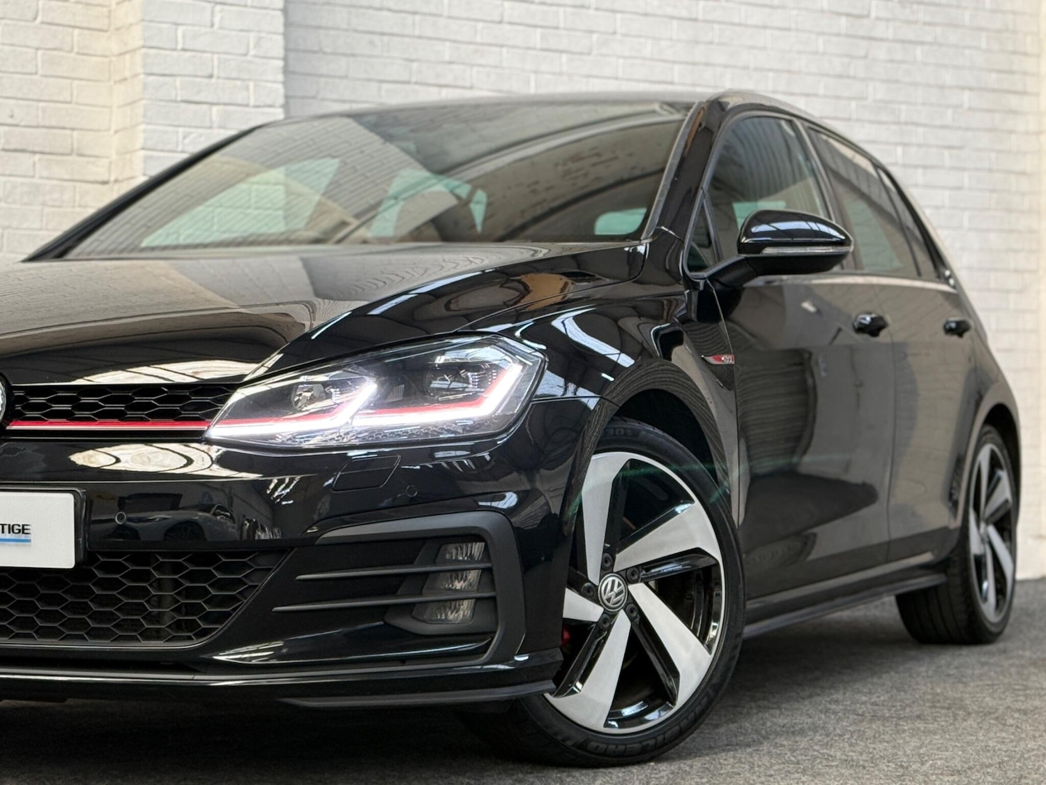 Used Volkswagen Golf 2017 for sale - 76658275: Photo 62