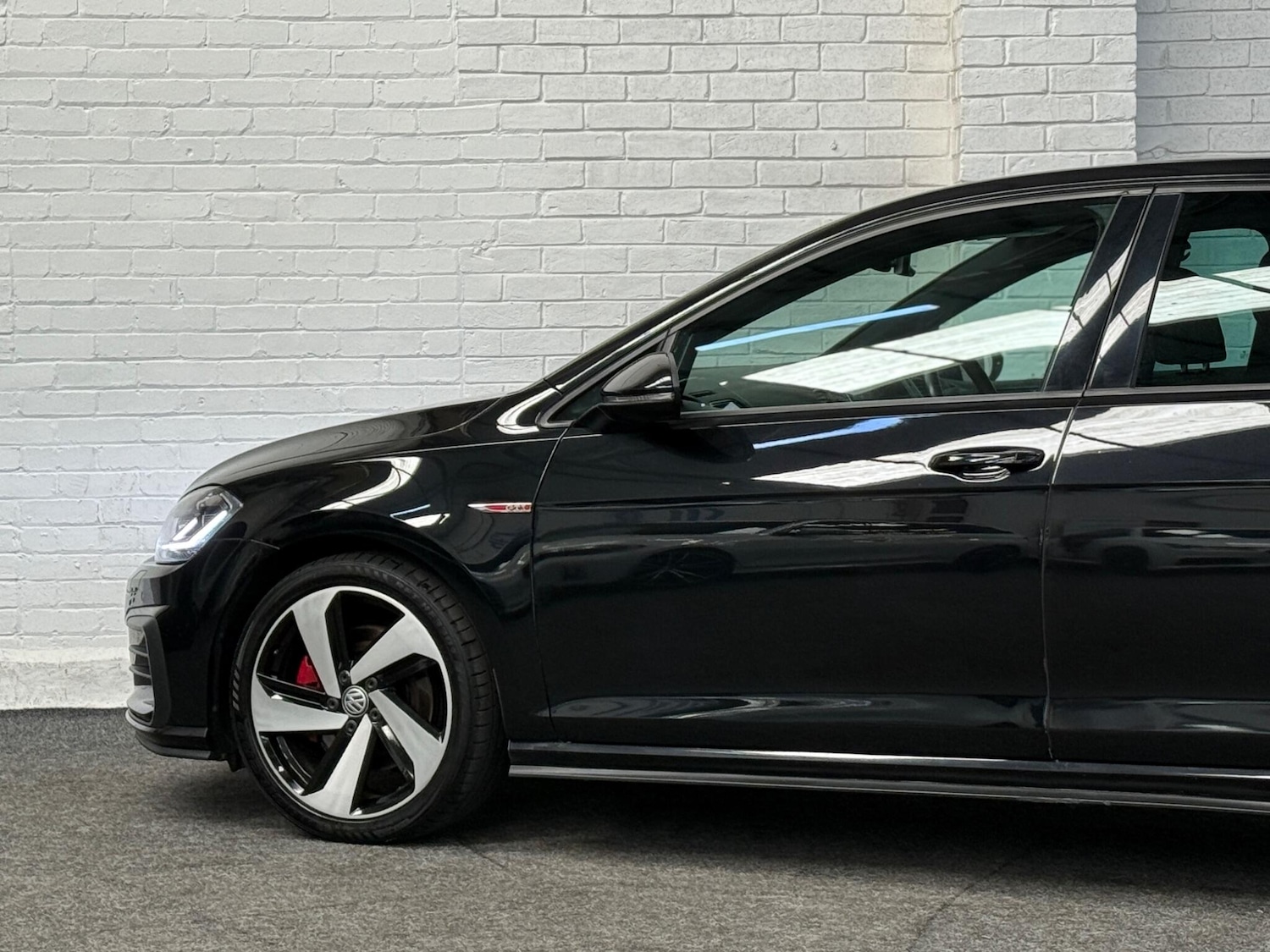 Used Volkswagen Golf 2017 for sale - 76658275: Photo 72