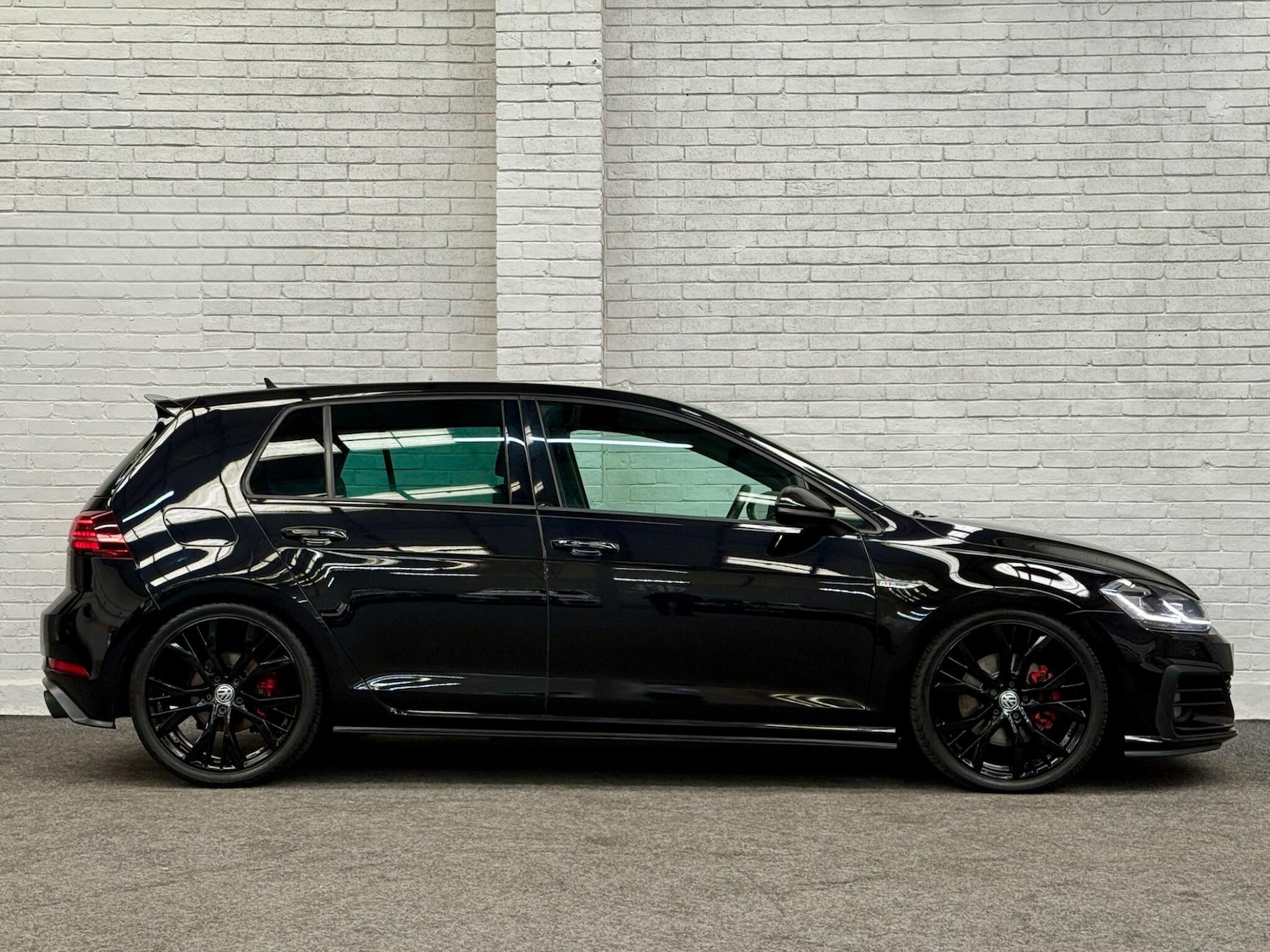 Used Volkswagen Golf 2018 for sale - 76912774: Photo 23