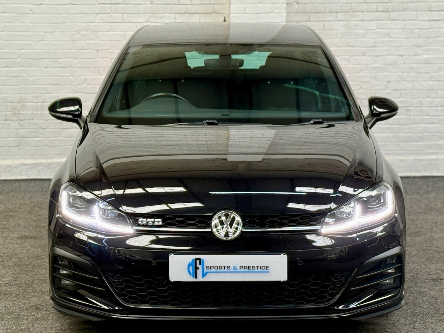 Used Volkswagen Golf 2018 for sale - 76912774: Photo 3