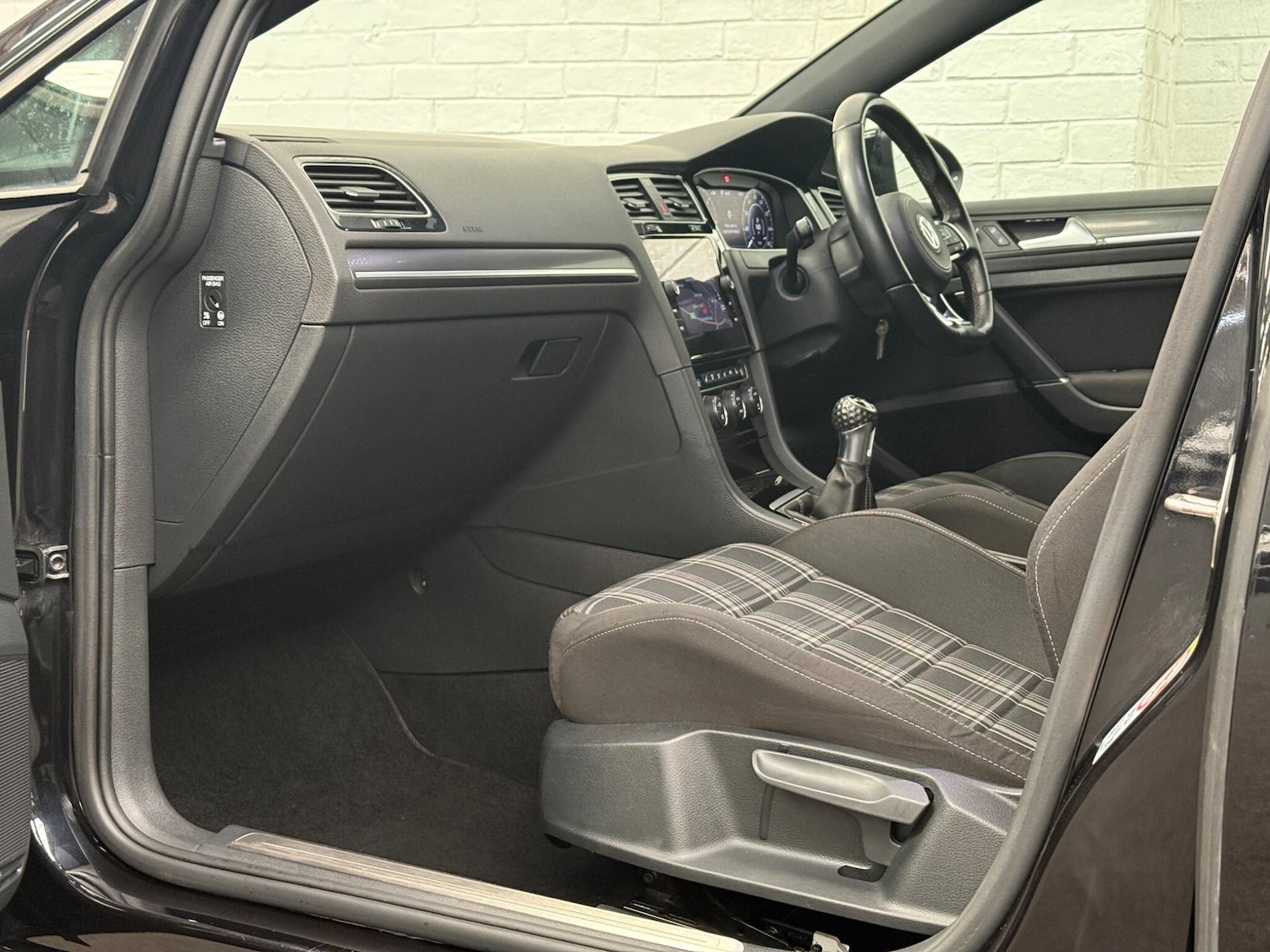 Used Volkswagen Golf for sale - 76701456: Photo 54