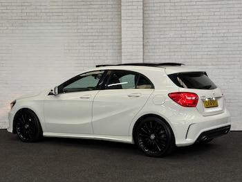 Used Mercedes-Benz A-Class 2014 for sale - 77396586: Photo