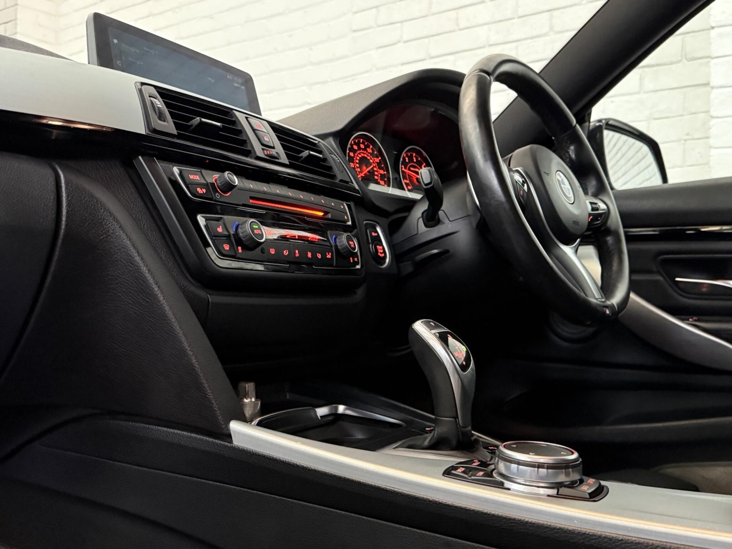 Used BMW 4 Series 2017 for sale - 76702382: Photo 13