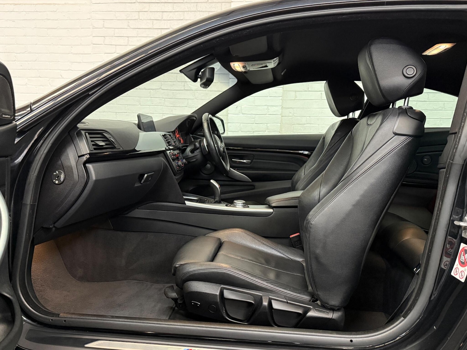 Used BMW 4 Series 2017 for sale - 76702382: Photo 28