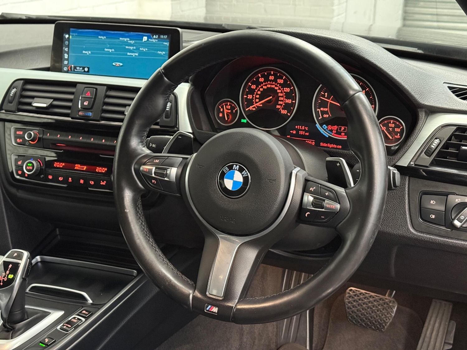 Used BMW 4 Series 2017 for sale - 76702382: Photo 38