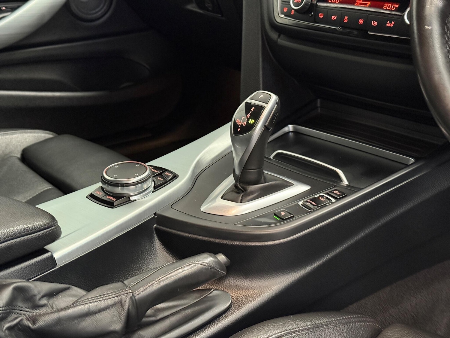 Used BMW 4 Series 2017 for sale - 76702382: Photo 39