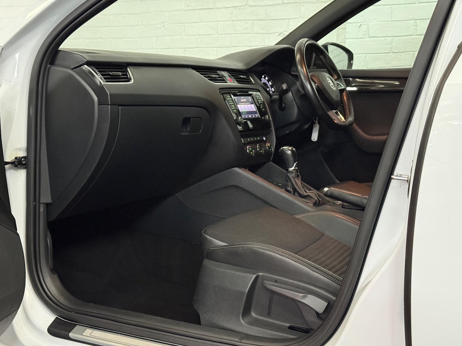 Used Skoda Octavia 2015 for sale - 76781416: Photo 25