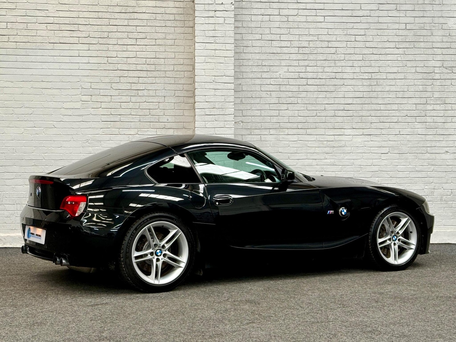 Used BMW Z4 M 2006 for sale - 76702364: Photo 2