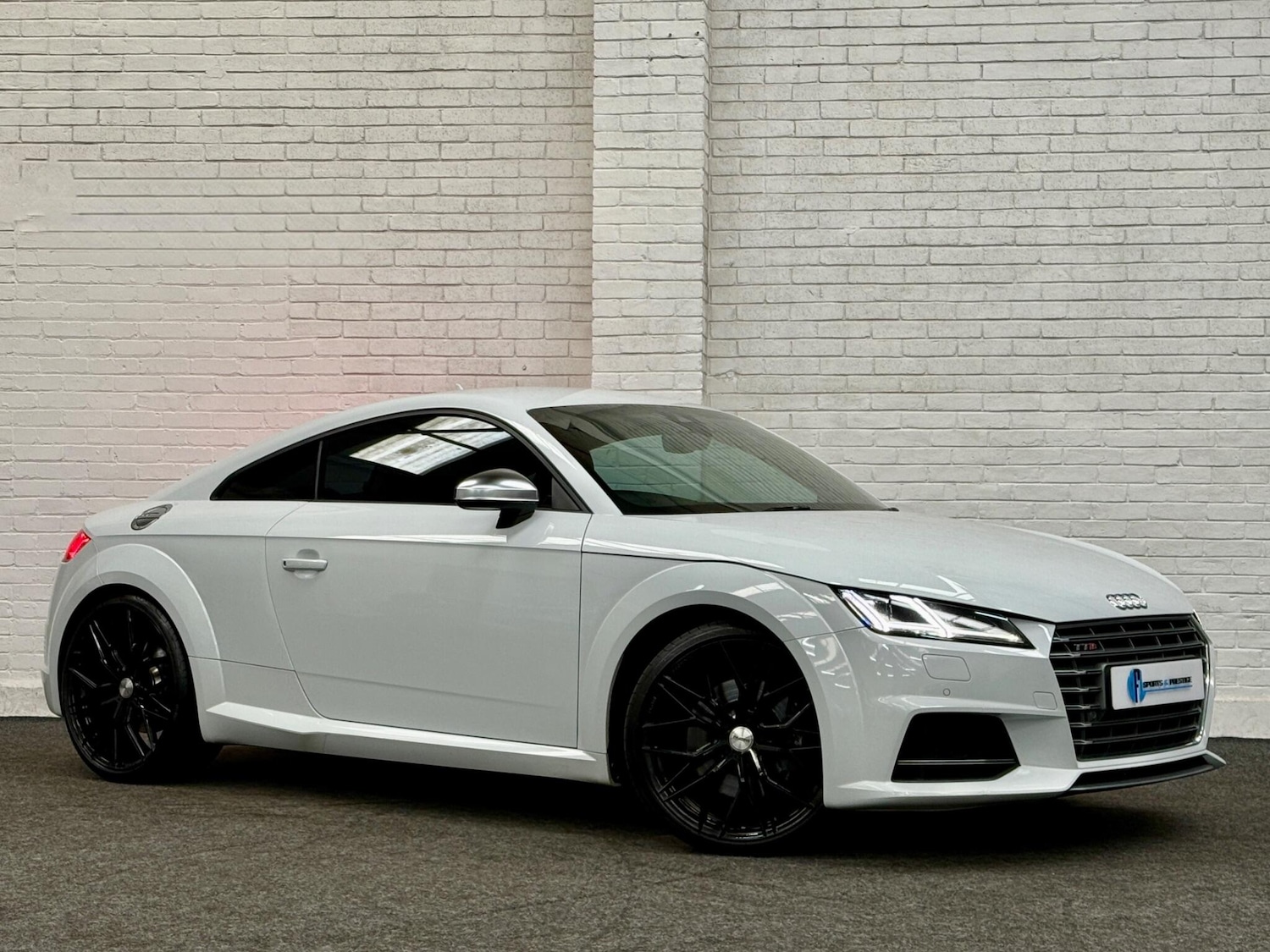 Used Audi TT 2015 for sale - 76657231: Photo 3