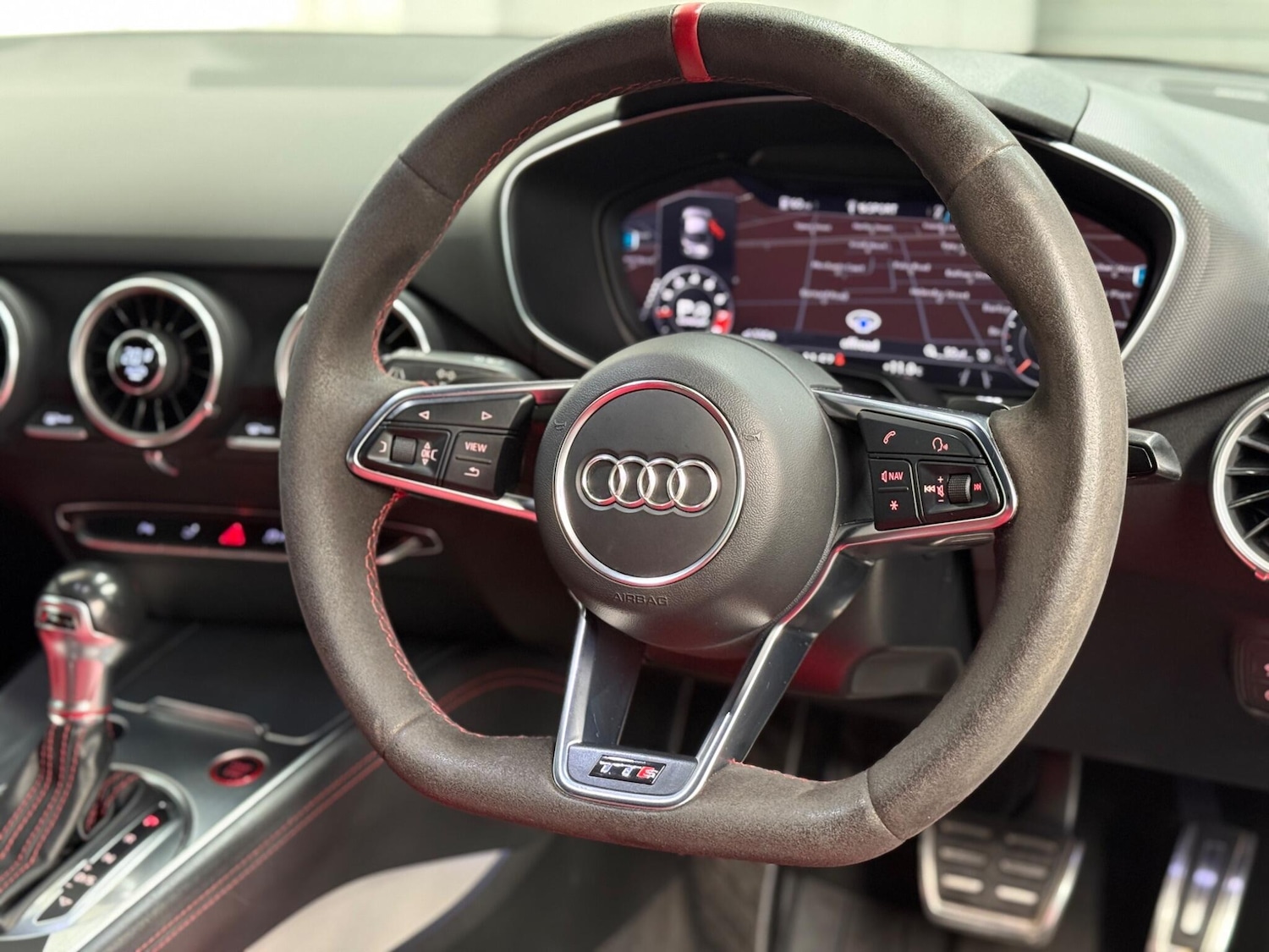 Used Audi TT 2015 for sale - 76657231: Photo 37