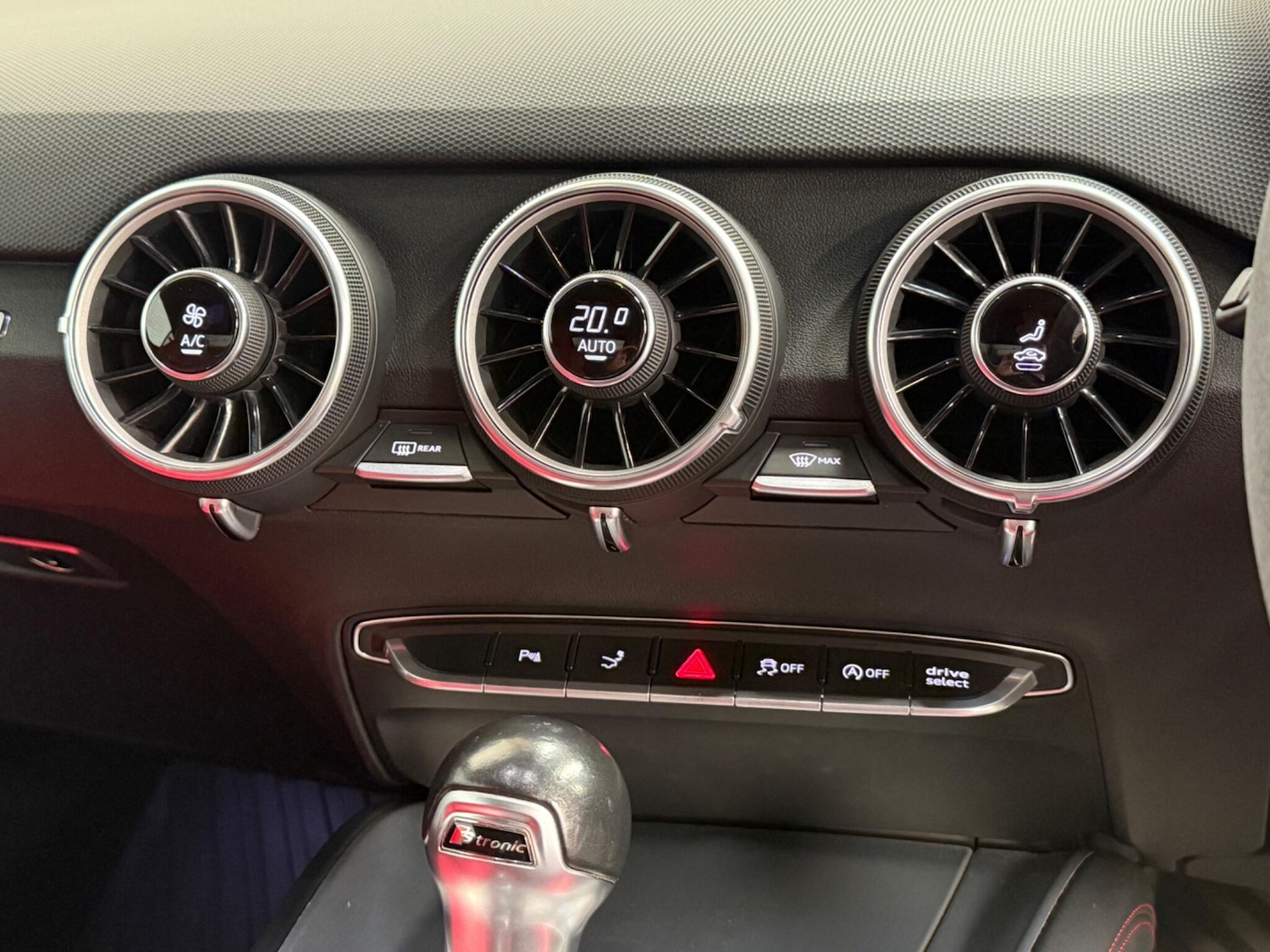 Used Audi TT 2015 for sale - 76657231: Photo 47