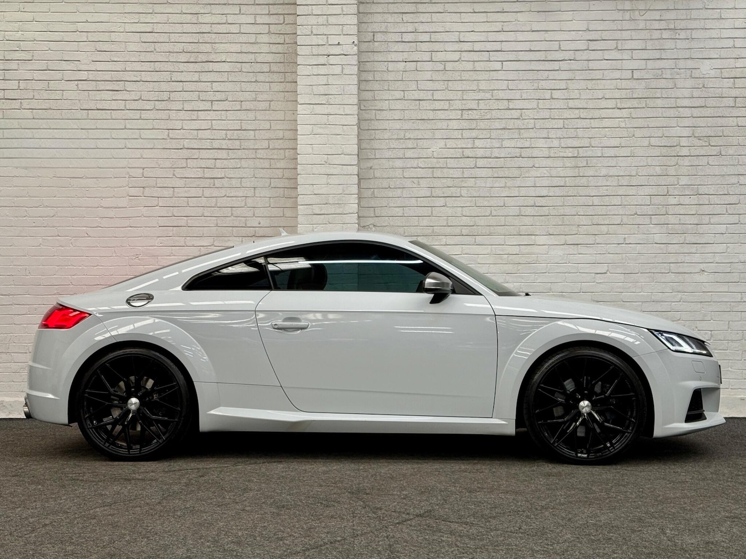 Used Audi TT 2015 for sale - 76657231: Photo 5