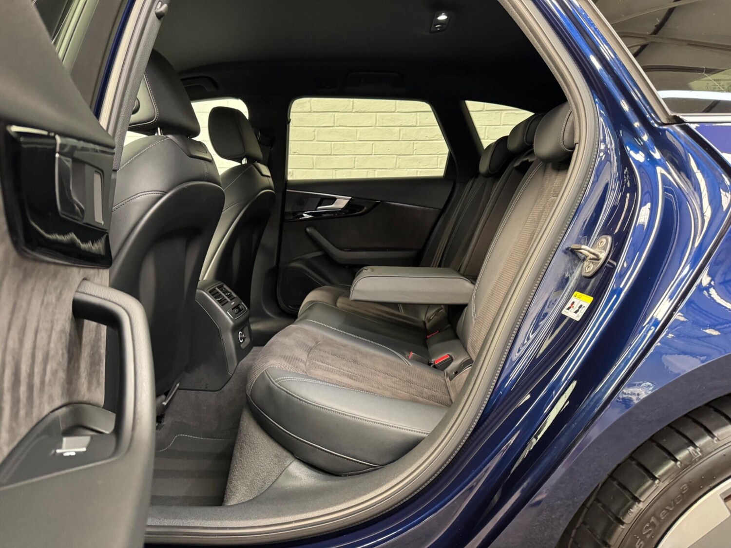 Used Audi A4 2019 for sale - 76657183: Photo 38