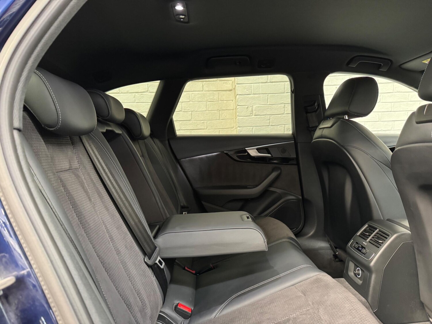 Used Audi A4 2019 for sale - 76657183: Photo 55