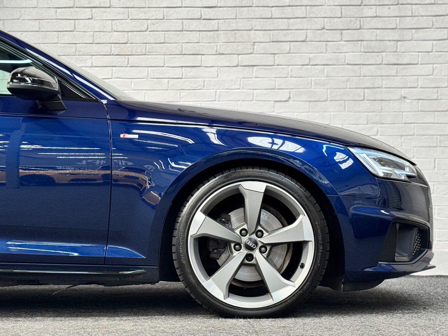 Used Audi A4 2019 for sale - 76657183: Photo 8