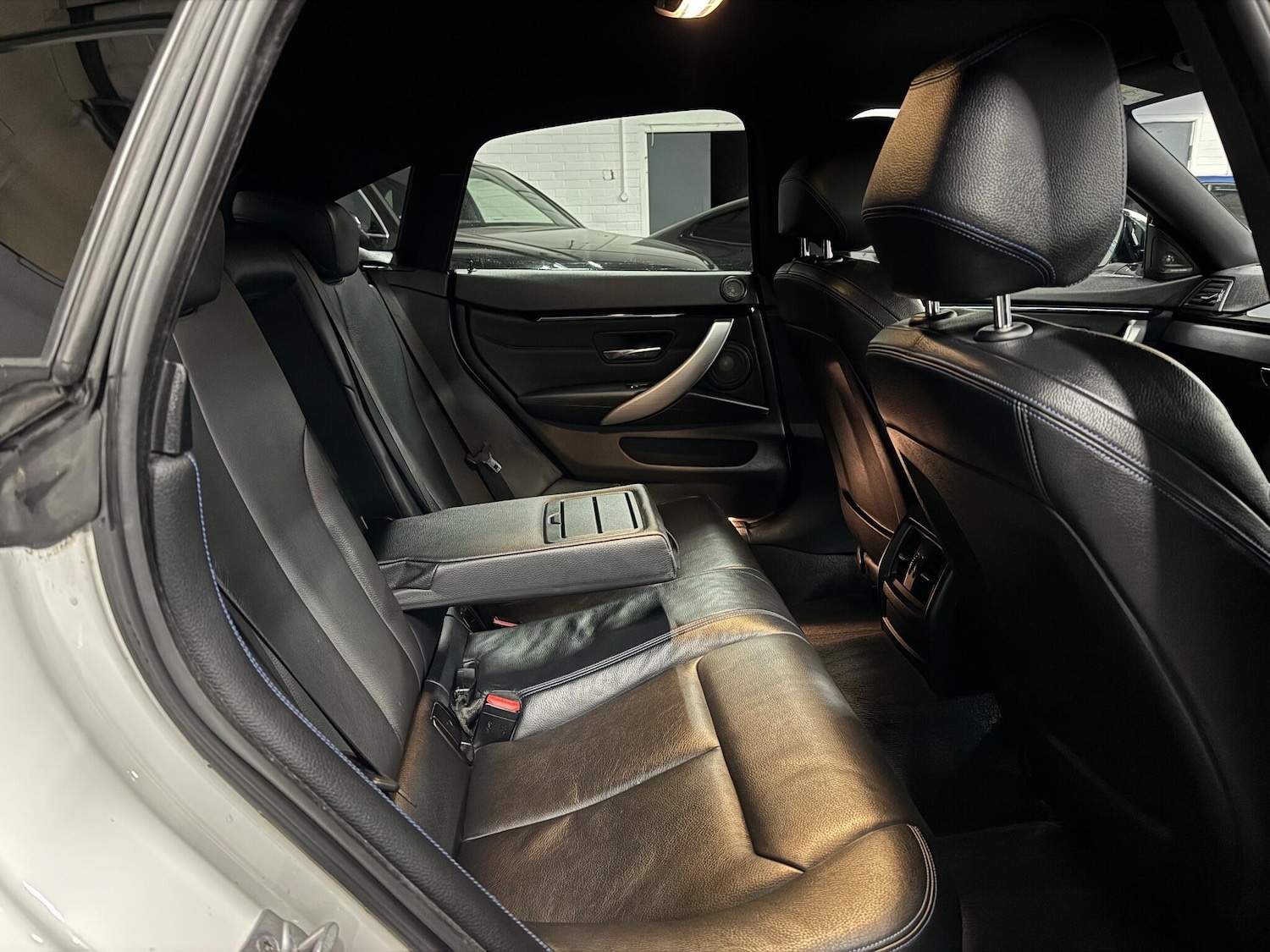 Used BMW 4 Series 2017 for sale - 77054033: Photo 5