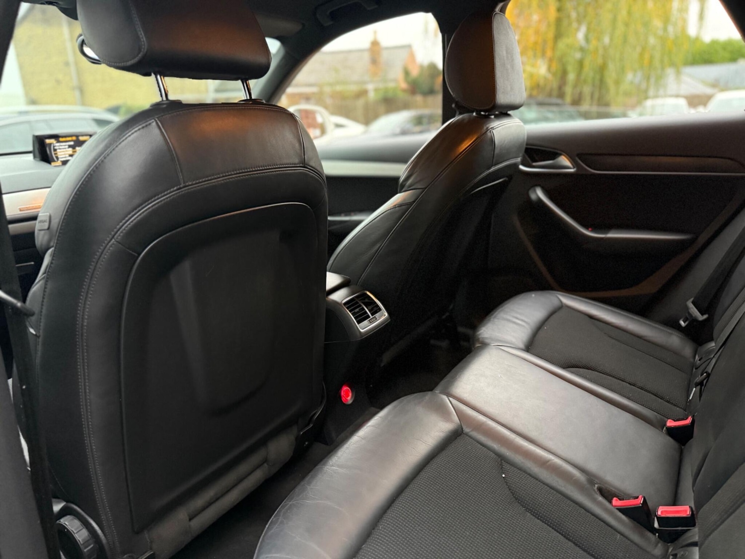 Used Audi Q3 for sale - 76996608: Photo 20