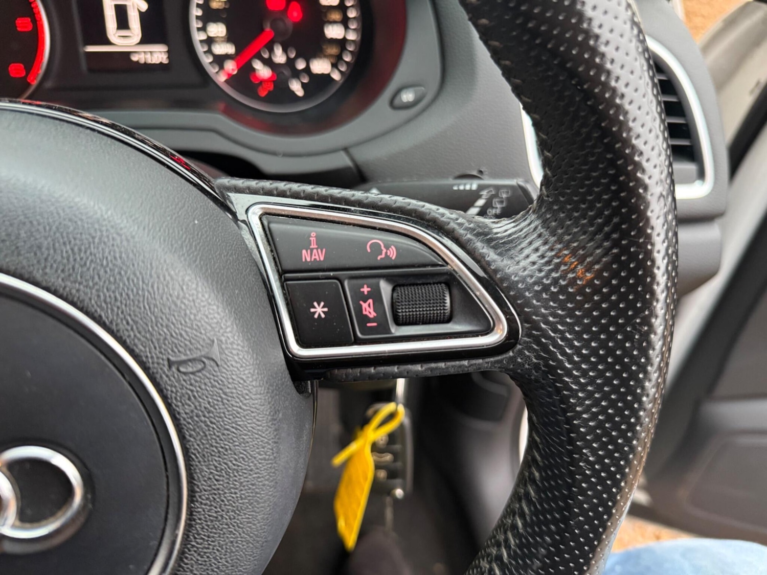 Used Audi Q3 for sale - 76996608: Photo 23