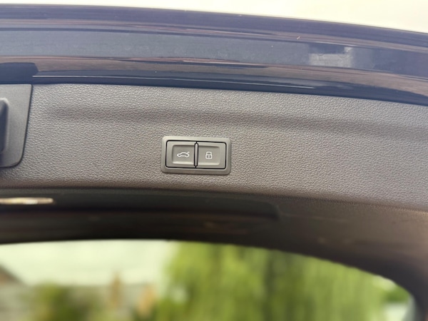 Used Audi RS6 Avant 2020 for sale - 75635442: Photo 47