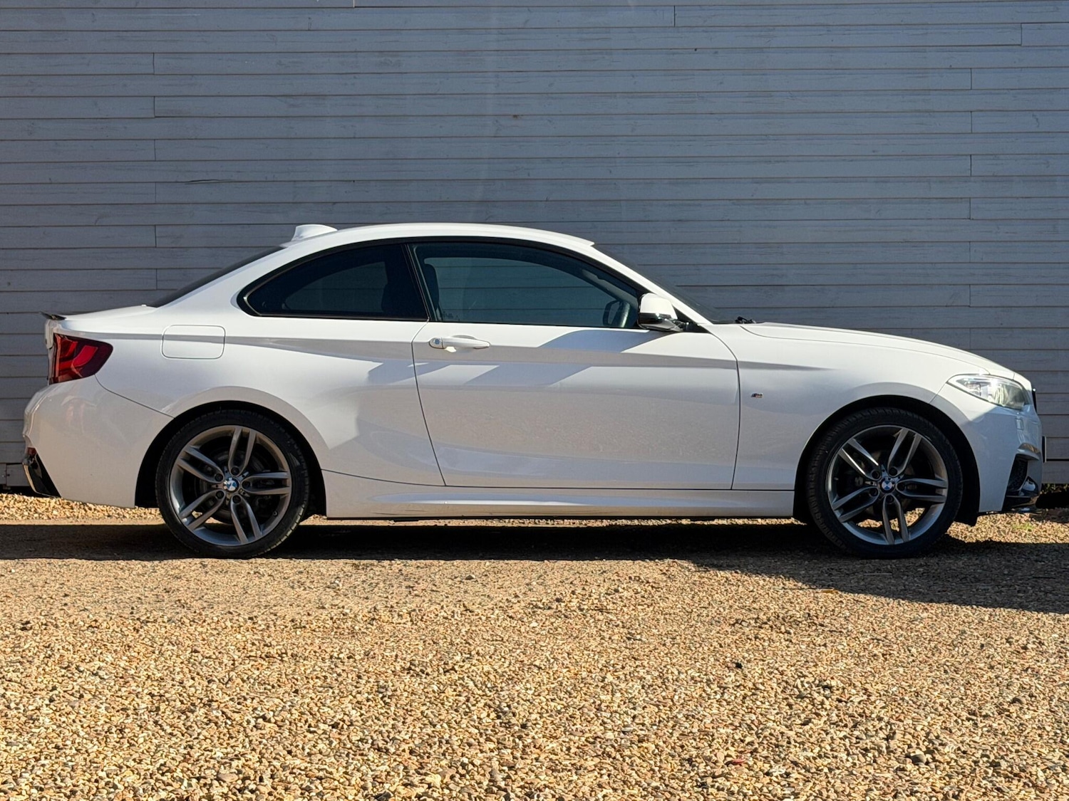 Used BMW 2 Series 2016 for sale - 76228061: Photo 3
