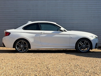 Used BMW 2 Series 2016 for sale - 76228061: Photo