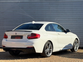 Used BMW 2 Series 2016 for sale - 76228061: Photo