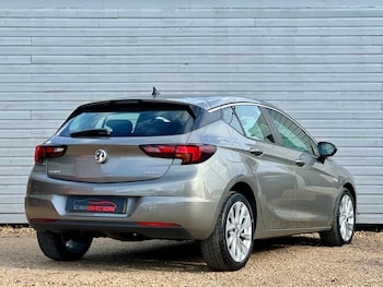 Used Vauxhall Astra 2016 for sale - 75769503: Photo