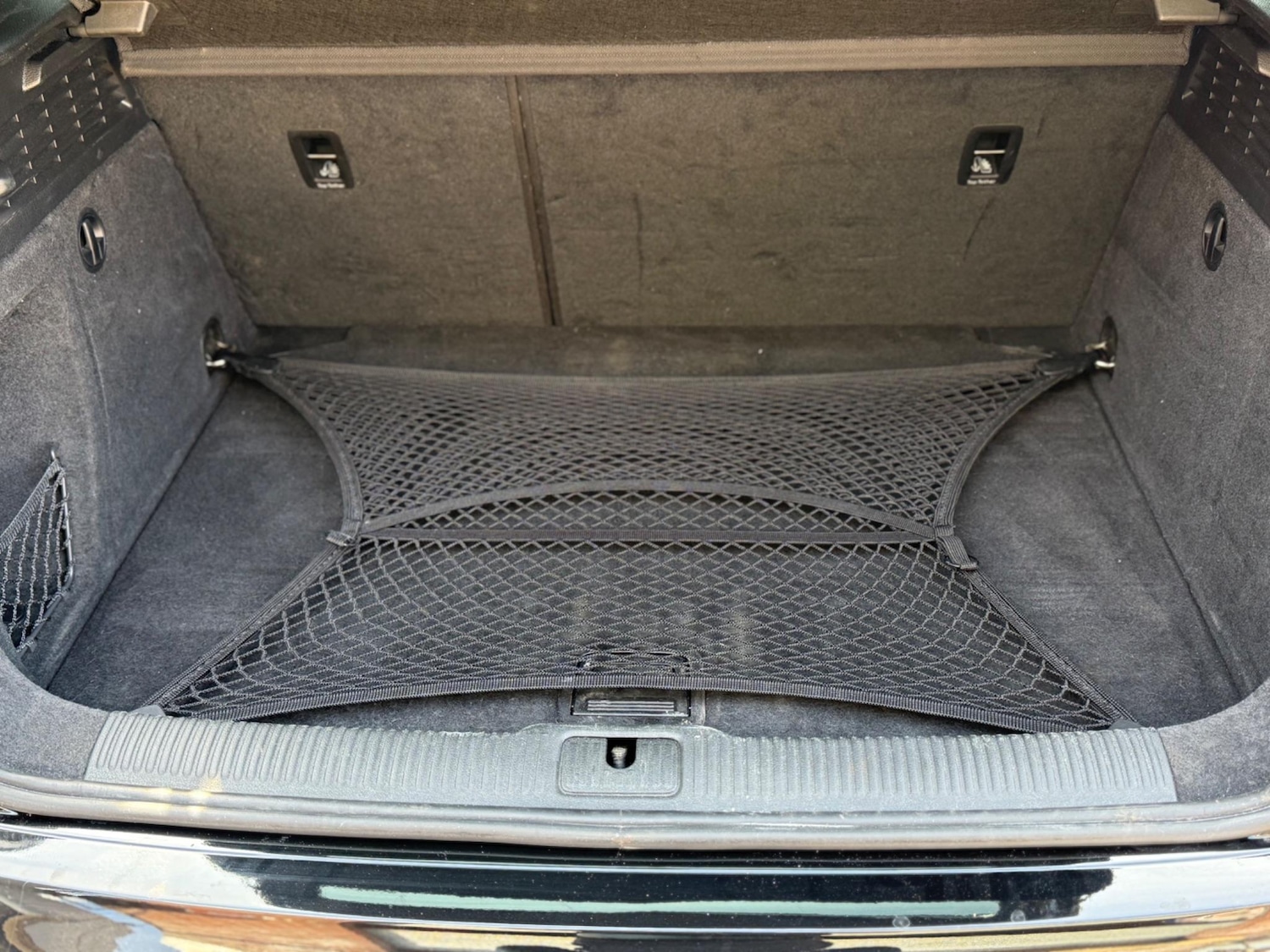 Vehicle 33
