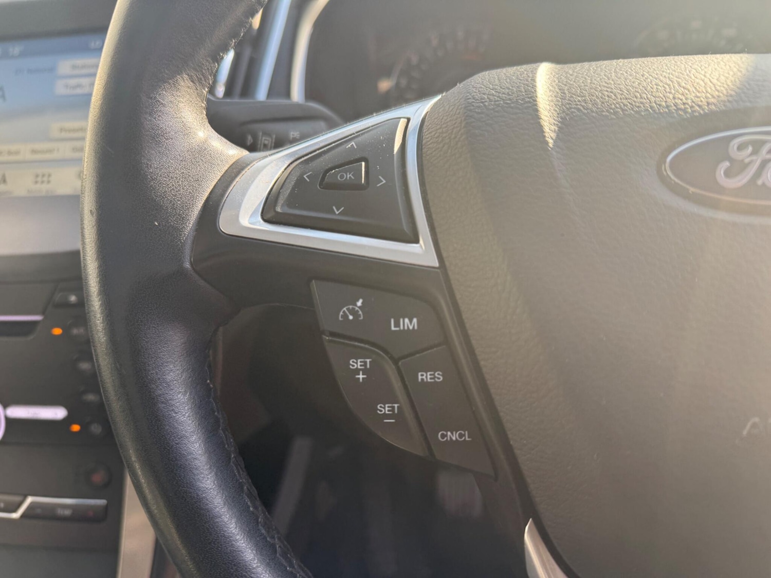 Used Ford S-Max 2017 for sale - 76991353: Photo 18