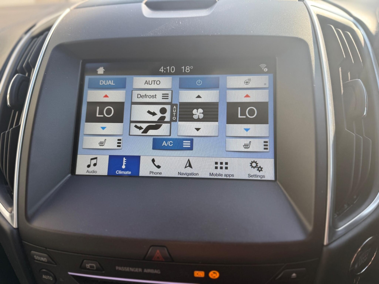 Used Ford S-Max 2017 for sale - 76991353: Photo 26