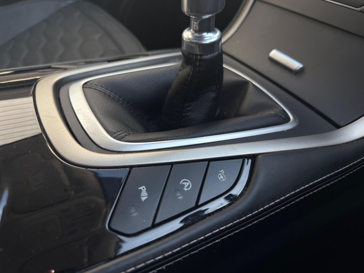 Used Ford S-Max 2017 for sale - 76991353: Photo 30