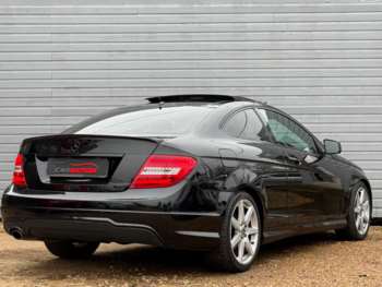Used Mercedes-Benz C-Class 2014 for sale - 73705839: Photo