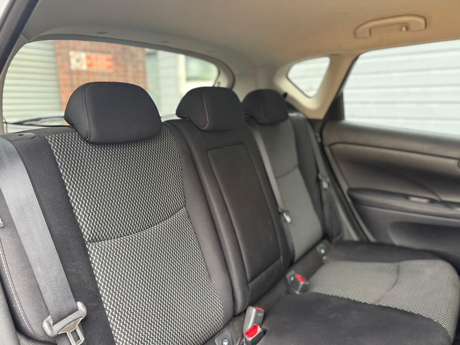 Used Nissan Pulsar 2015 for sale - 76226631: Photo 31