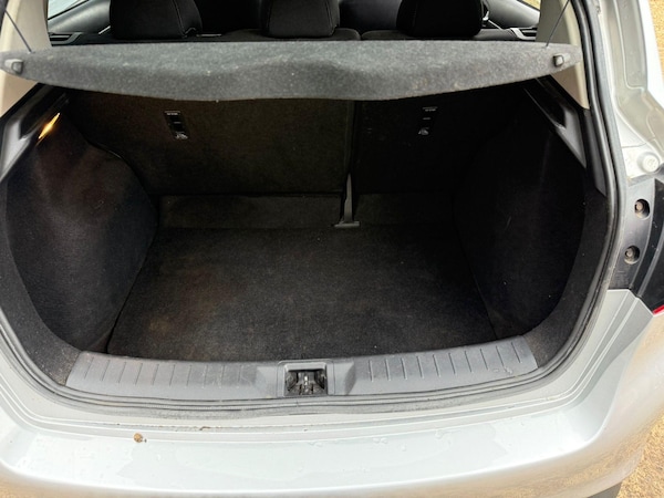 Used Nissan Pulsar 2015 for sale - 76226631: Photo 33