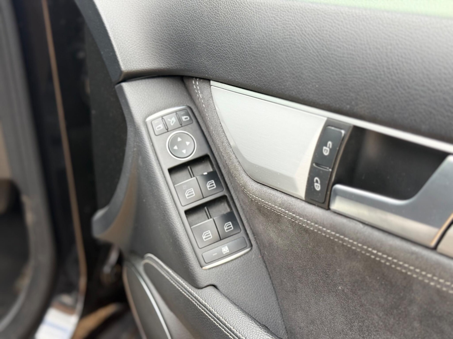 Used Mercedes-Benz C Class 2014 for sale - 76989243: Photo 15