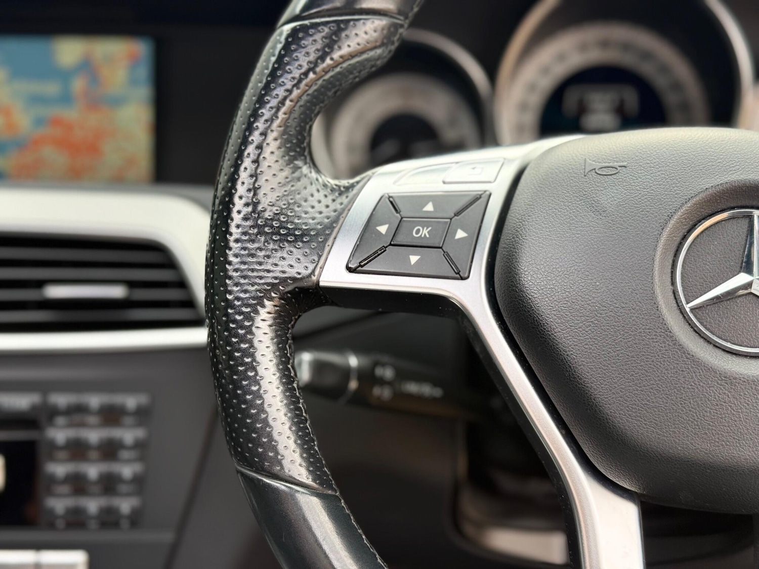 Used Mercedes-Benz C Class 2014 for sale - 76989243: Photo 16