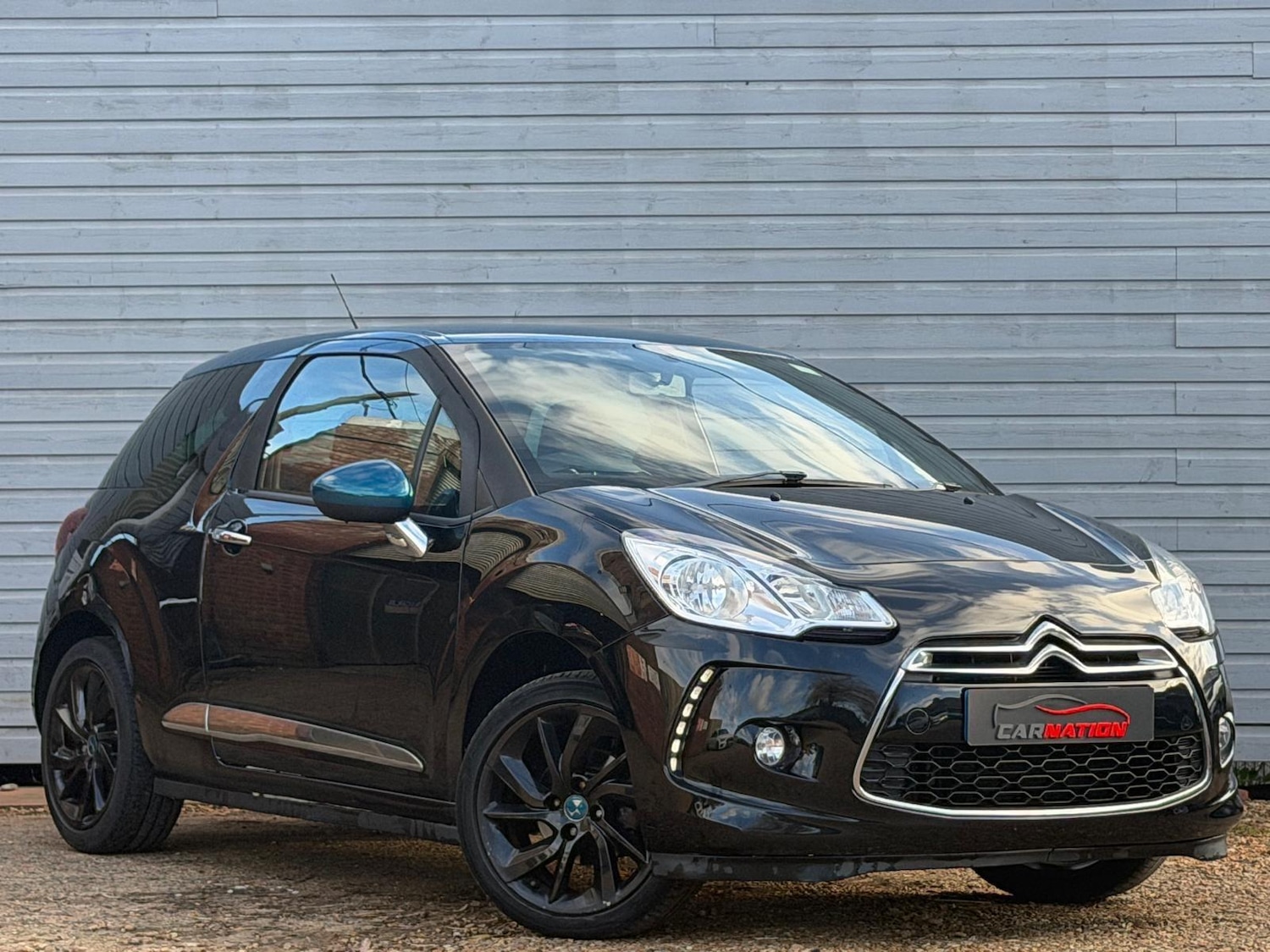 Used DS Automobiles DS 3 2015 for sale - 76976345: Photo 1