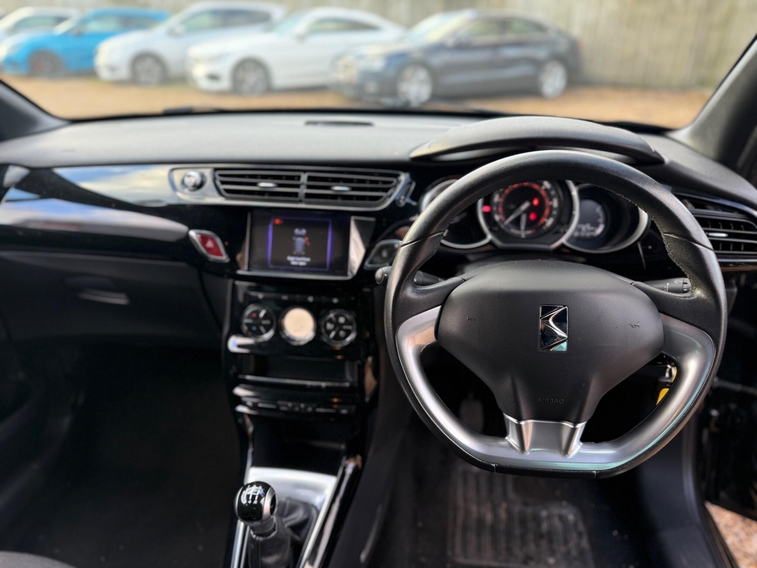 Used DS Automobiles DS 3 2015 for sale - 76976345: Photo 15