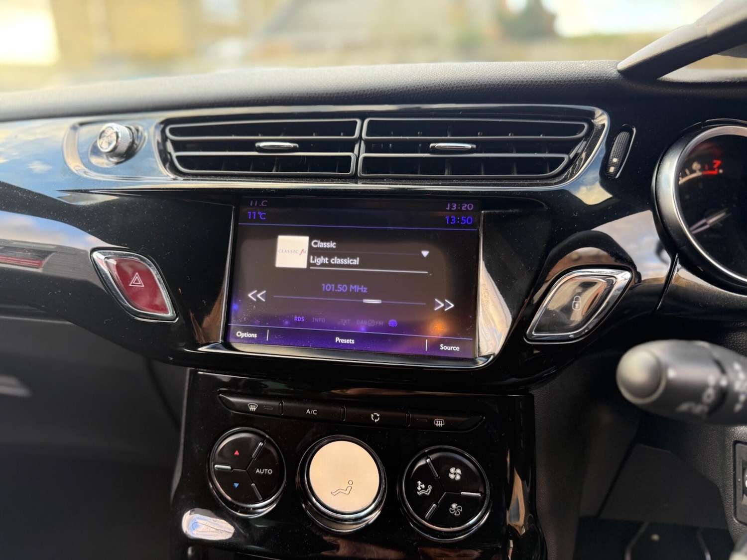 Used DS Automobiles DS 3 2015 for sale - 76976345: Photo 26