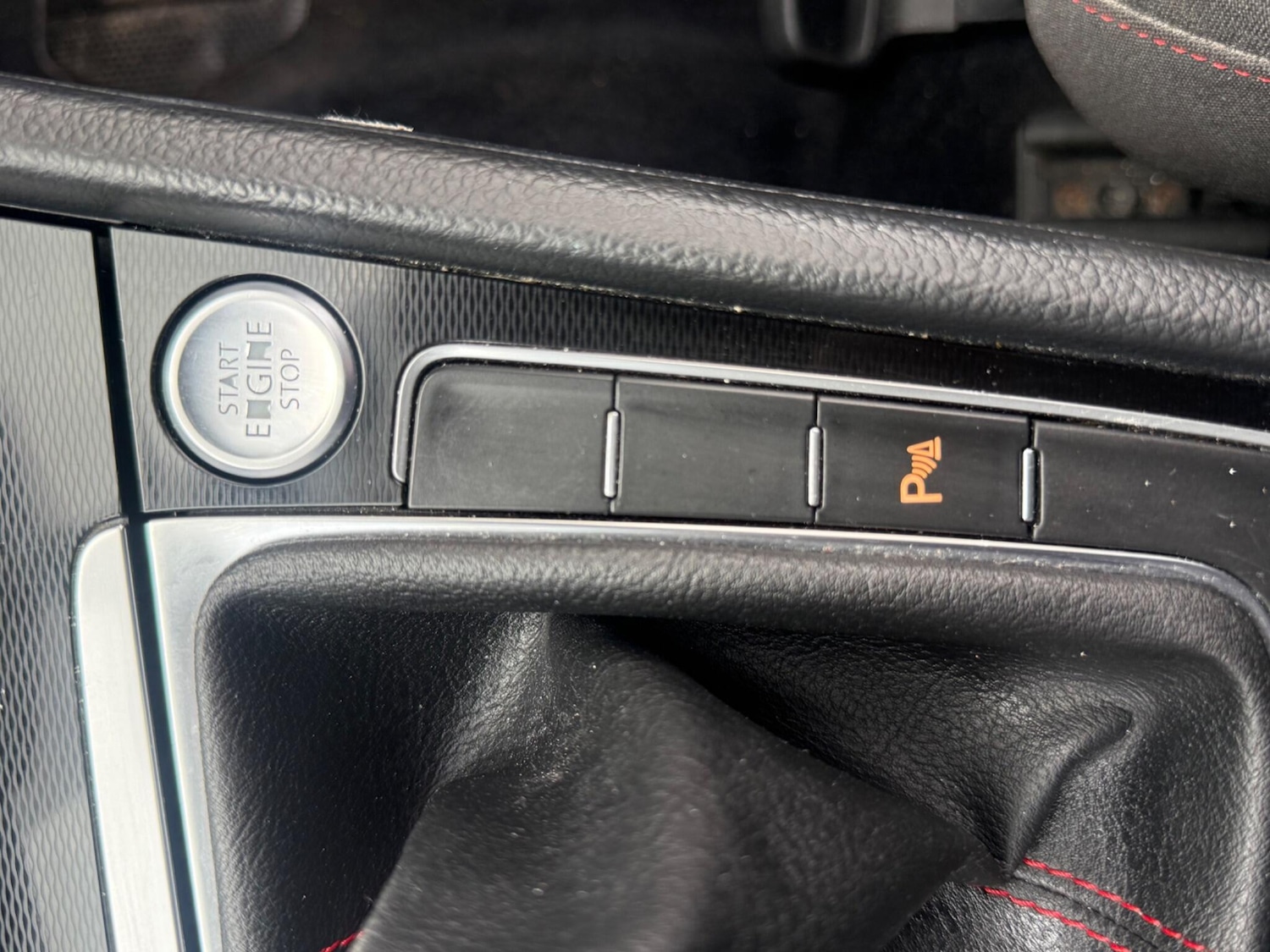 Used Volkswagen Golf 2014 for sale - 78147903: Photo 19