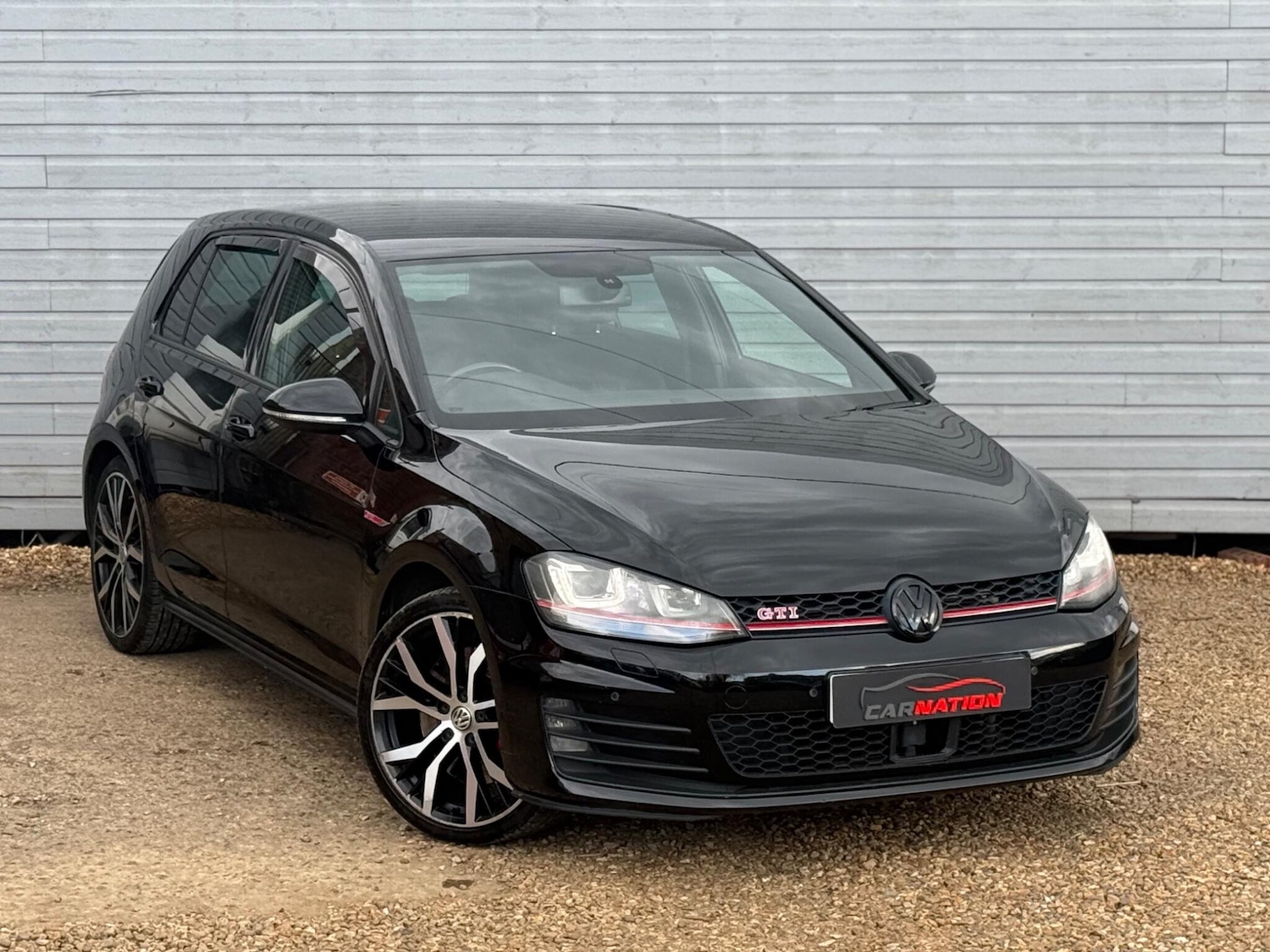 Used Volkswagen Golf 2014 for sale - 78147903: Photo 2