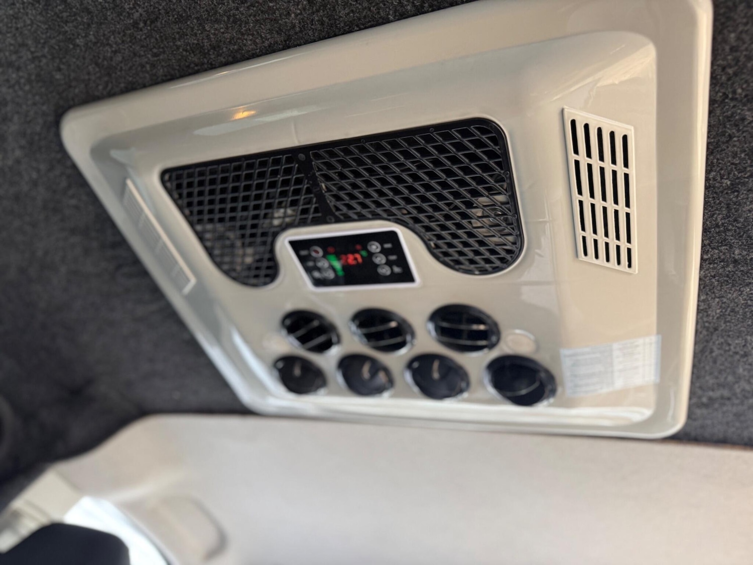 Used Mercedes-Benz Vito 2018 for sale - 76499302: Photo 17