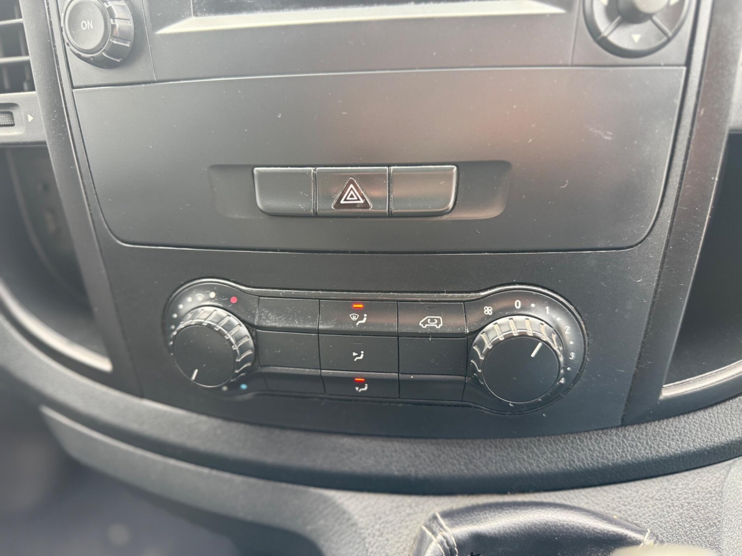 Used Mercedes-Benz Vito 2018 for sale - 76499302: Photo 34