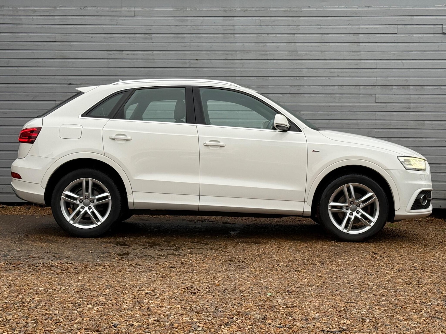Used Audi Q3 2014 for sale - 76620513: Photo 10