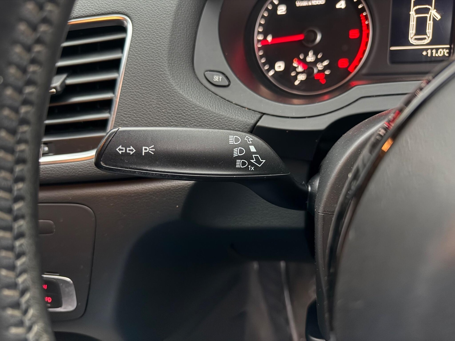 Used Audi Q3 2014 for sale - 76620513: Photo 25