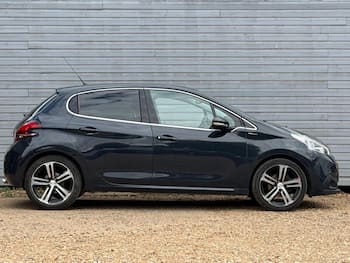 Used Peugeot 208 2018 for sale - 79622275: Photo