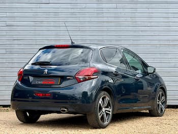 Used Peugeot 208 2018 for sale - 79622275: Photo