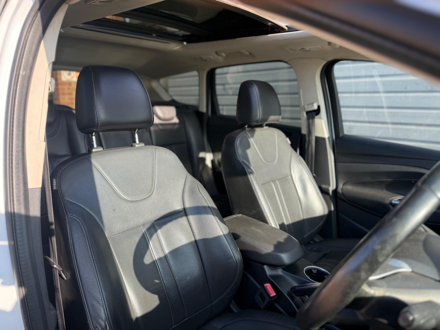 Used Ford Kuga 2014 for sale - 76990321: Photo 14